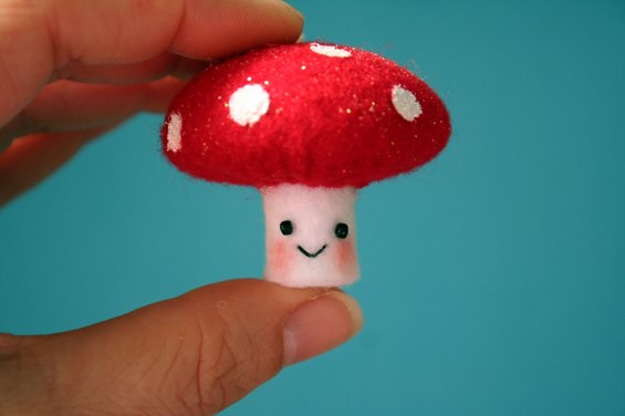 3945-my_little_mochi_mushroom