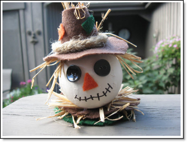 Fall Scarecrow Ornament