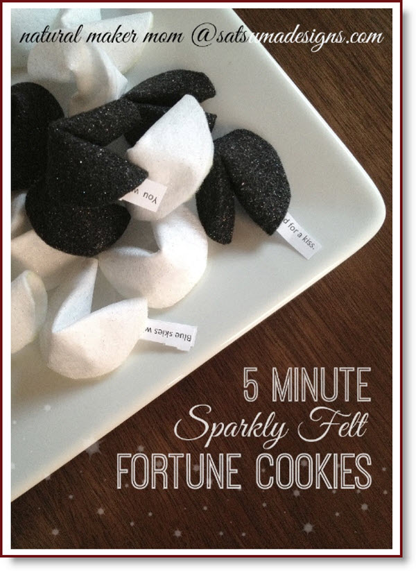 5-minute-sparkly-felt-fortune-cookies