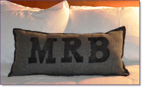 inn pillow1